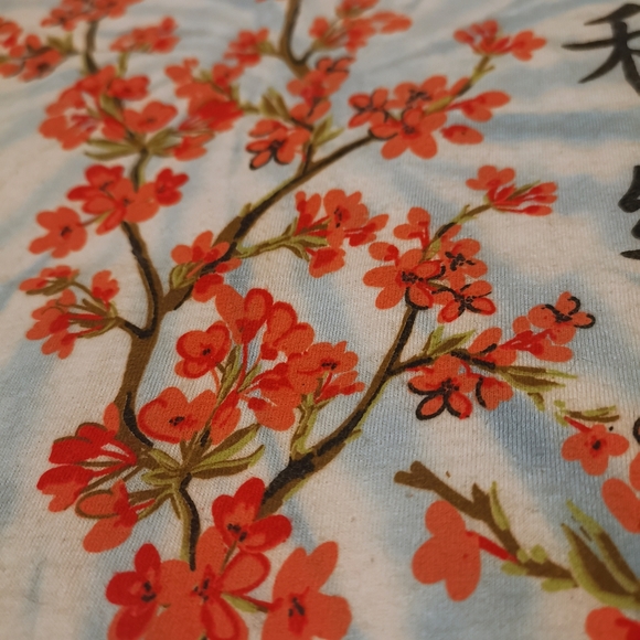 💎UO X Artist Union Cherry Blossom Tie Dye Tee - Picture 4 of 9